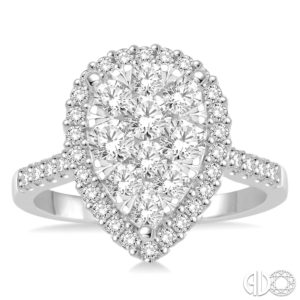 pear shape diamond ring